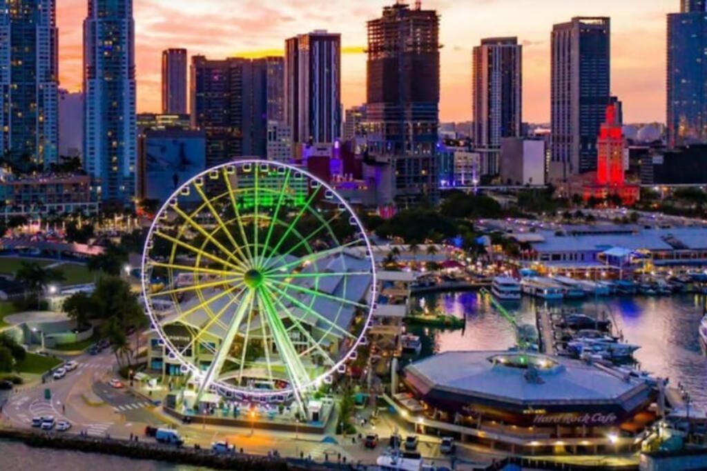 Miami High Town View 1610公寓 外观 照片